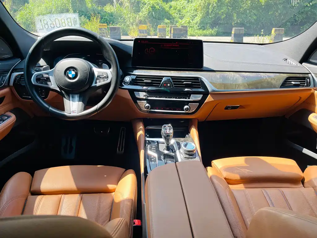 BMW 6 Series GT — миниатюра 8