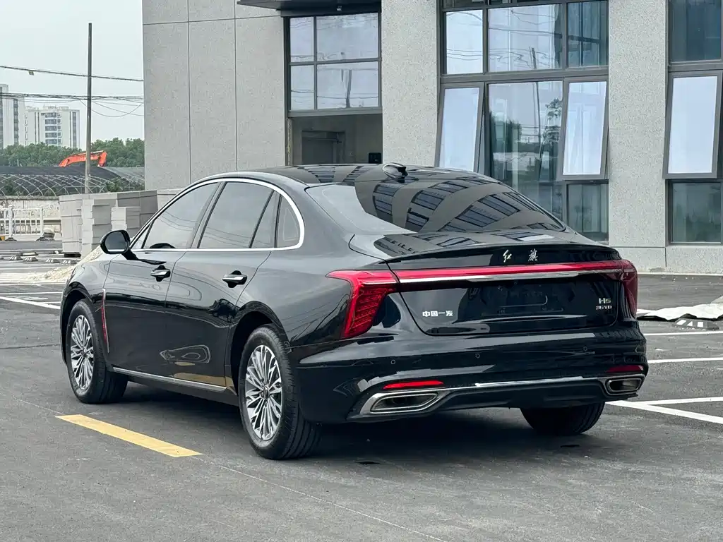 Hongqi Hongqi H5 — миниатюра 11