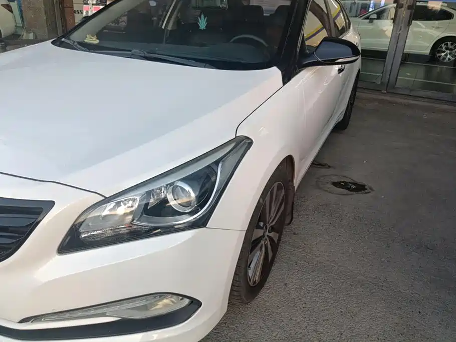 Hyundai Mistra — миниатюра 5