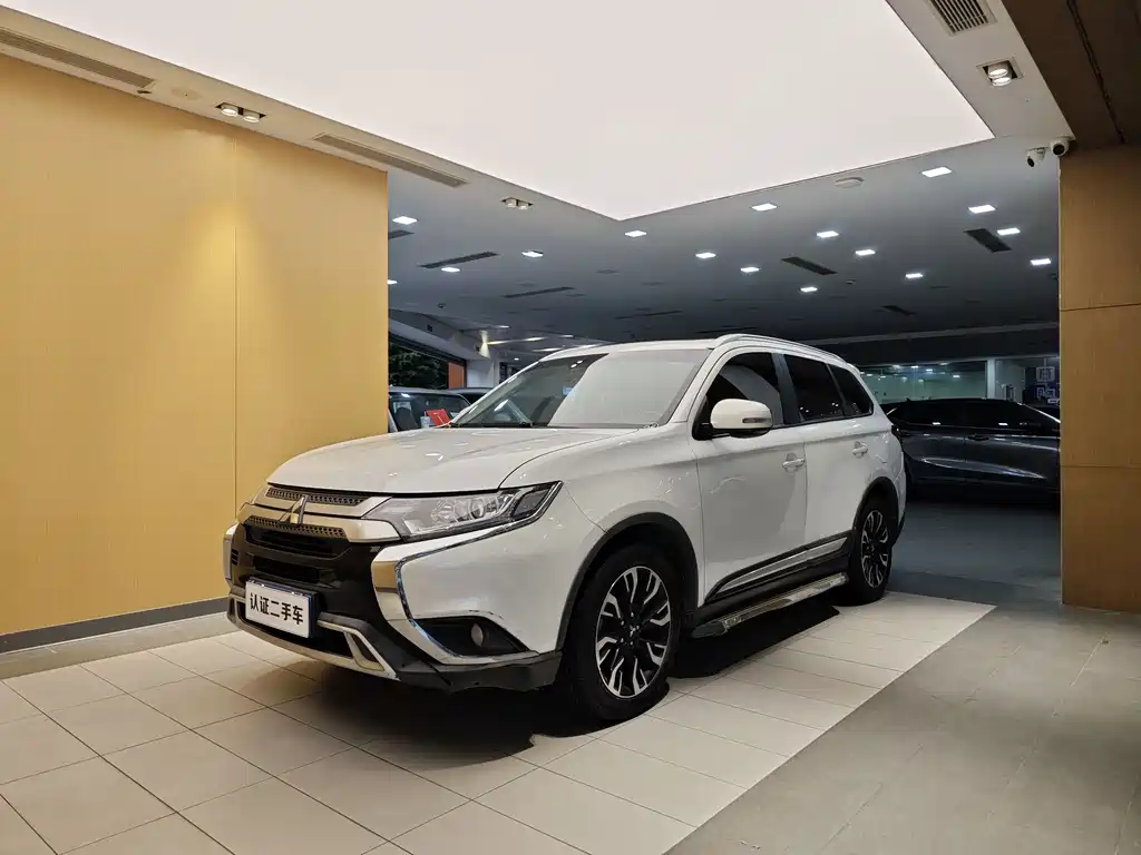 Mitsubishi Outlander 2019
