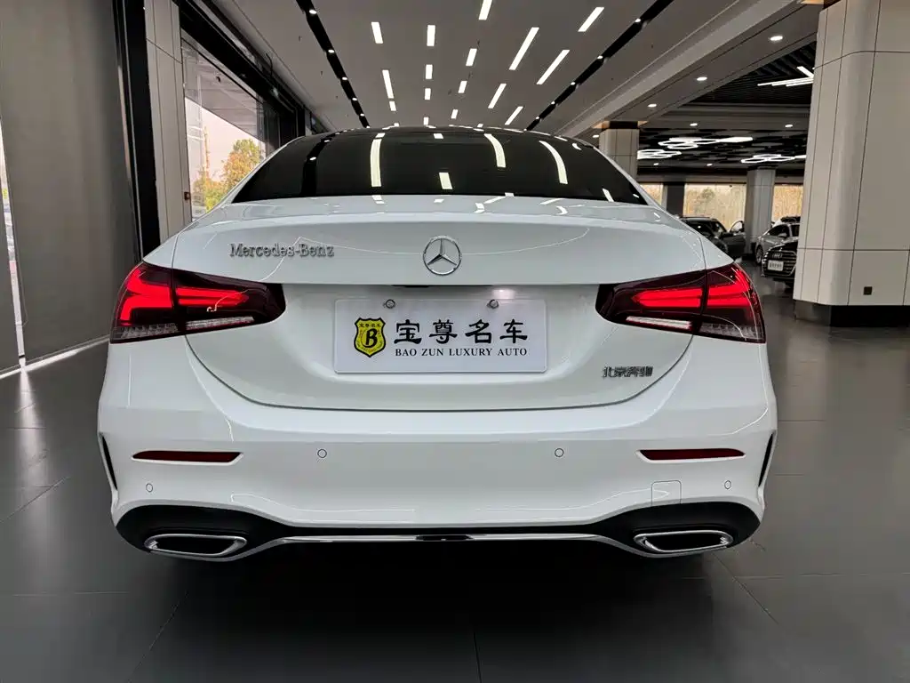 MERCEDES-BENZ A CLASS