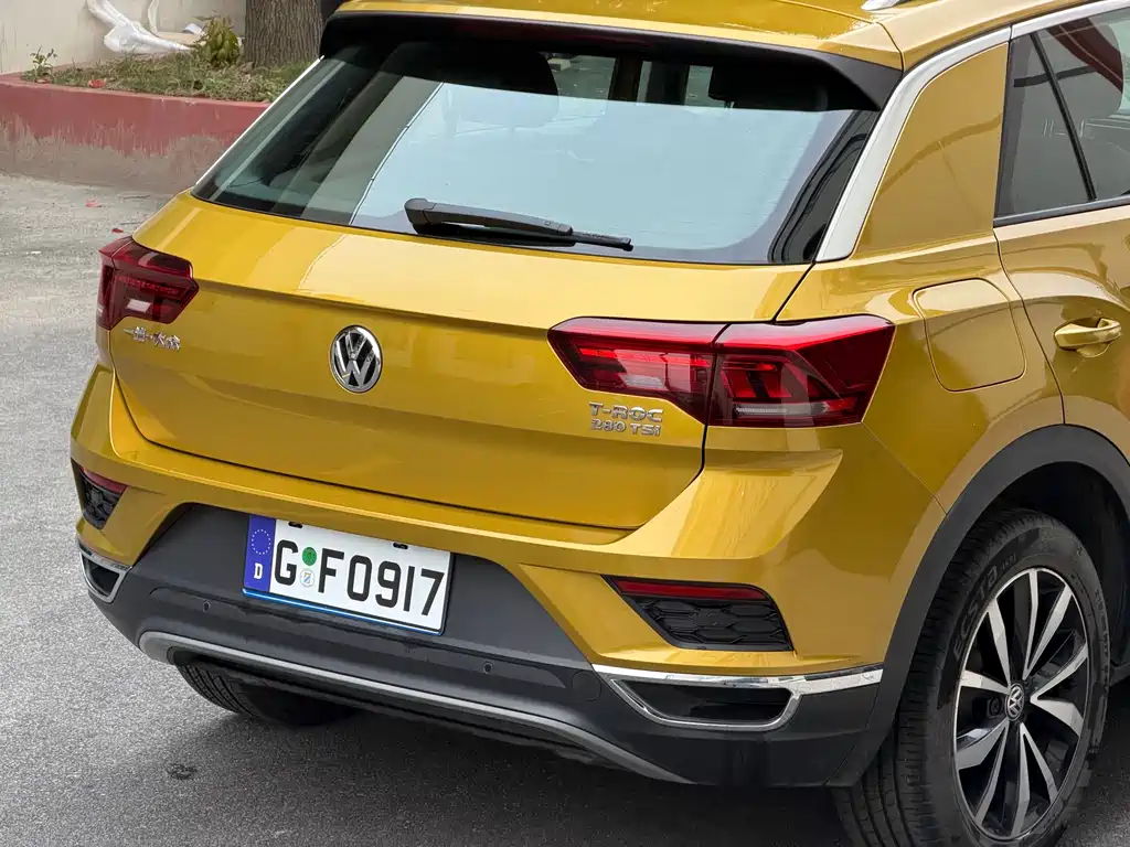 Volkswagen T-Roc 2018 280TSI DSG Comfort V