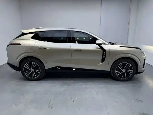 Lynk & Co 08 EM-P — миниатюра 7