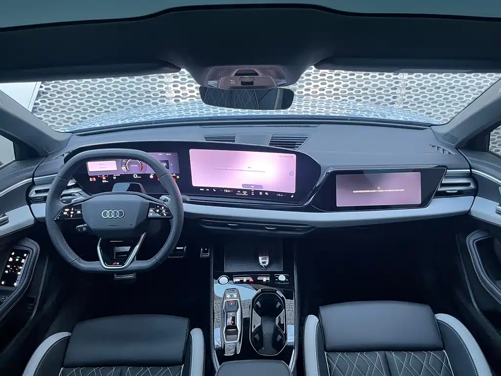 Audi Audi A5L — миниатюра 8