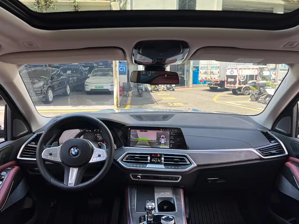 BMW X5 — миниатюра 14