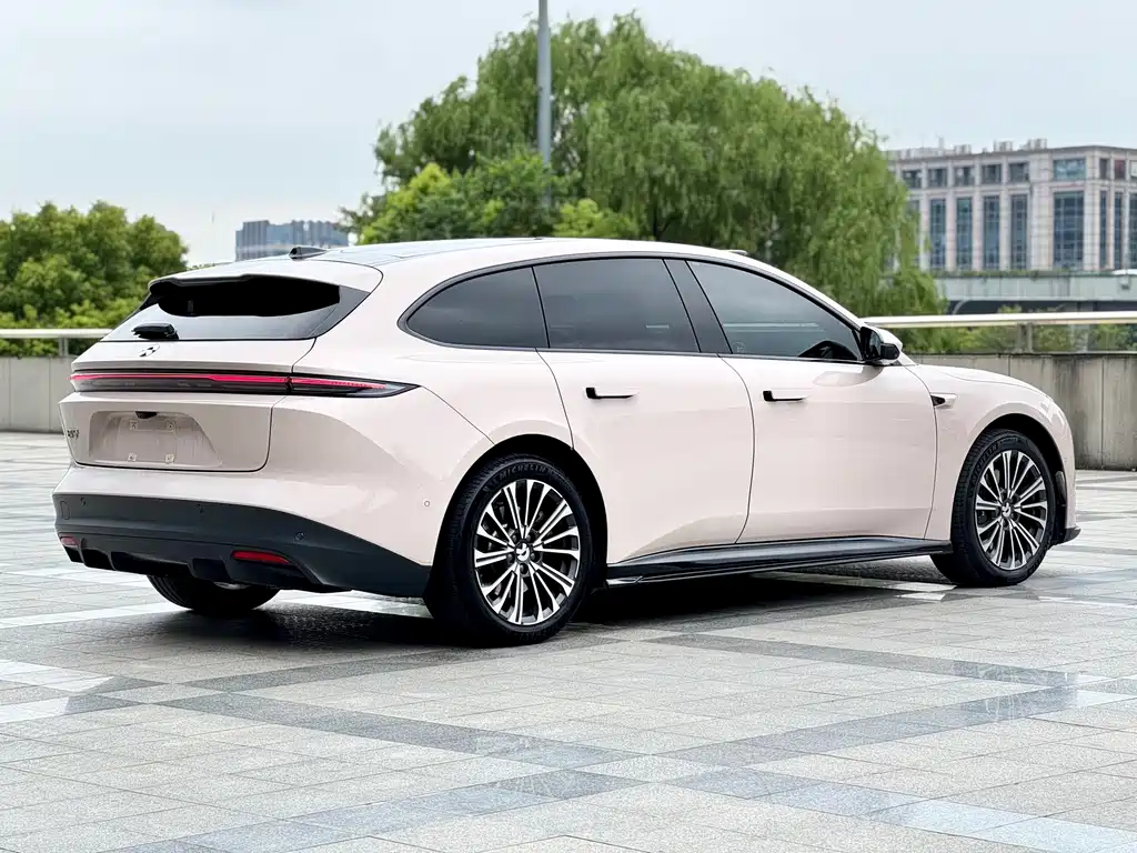 NIO ET5T — миниатюра 12