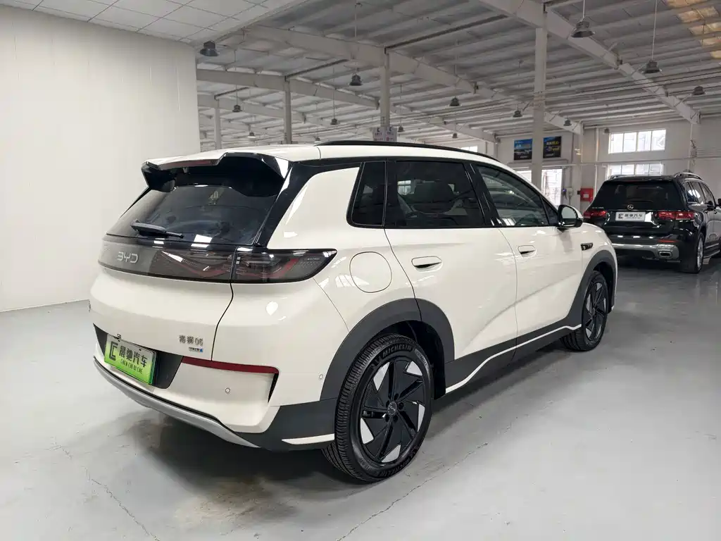 BYD Sealion 05 EV — миниатюра 4