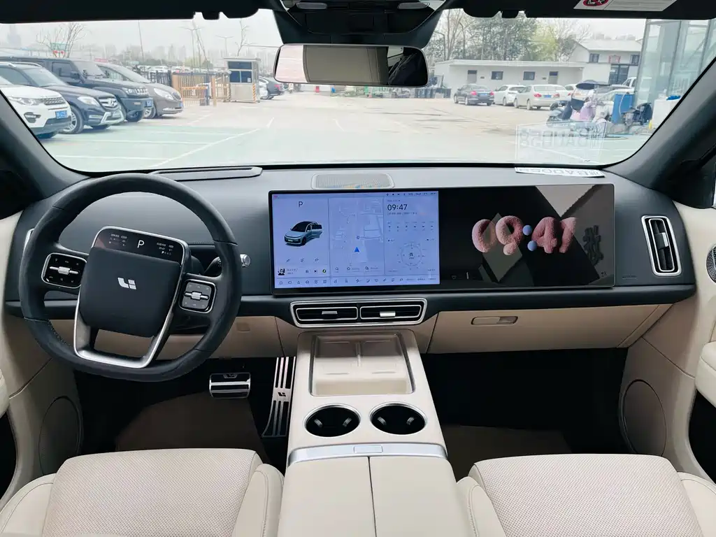 Li Auto IDEAL L6