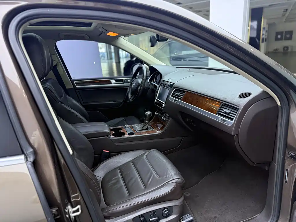 Volkswagen Touareg 2011 3.0TDI