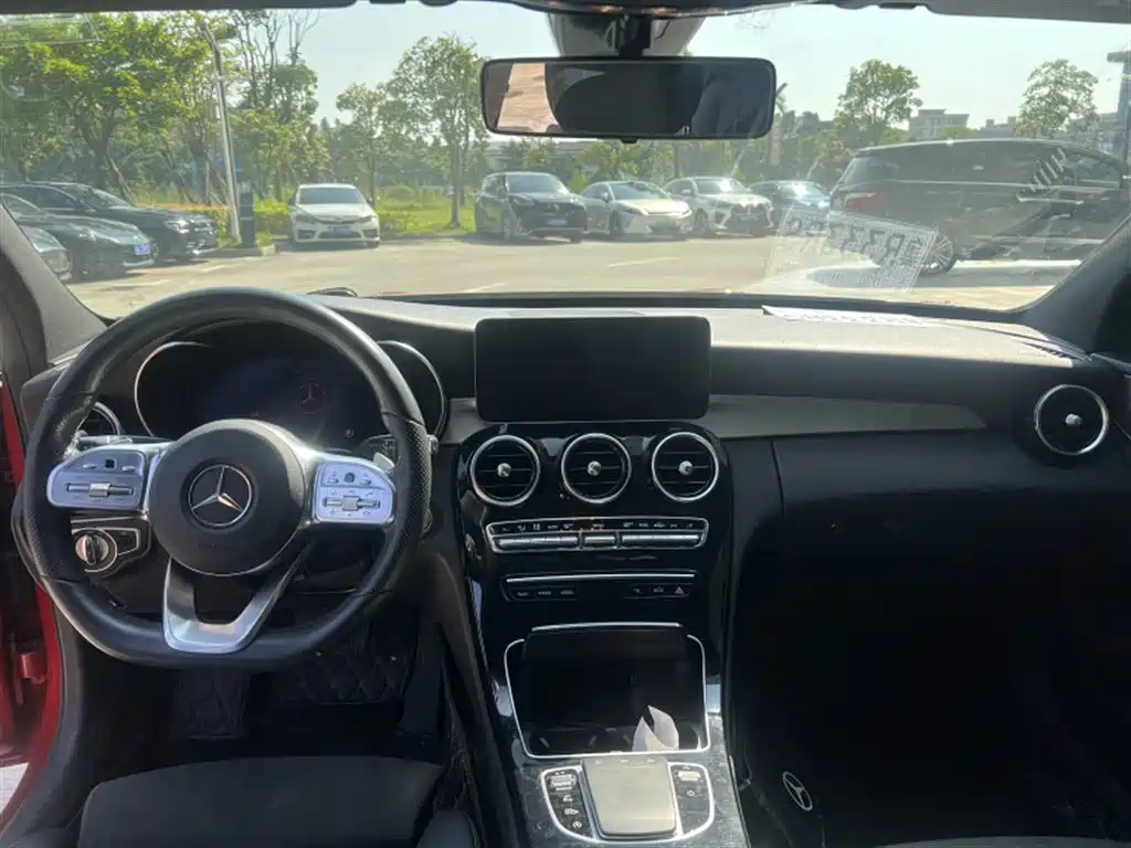 Mercedes-Benz C-Class — миниатюра 7