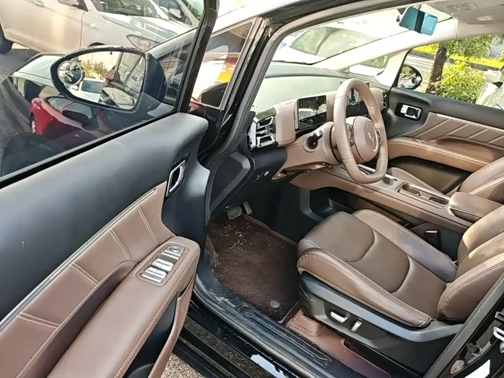 Wuling Звездный свет 730 Новая энергия — миниатюра 16