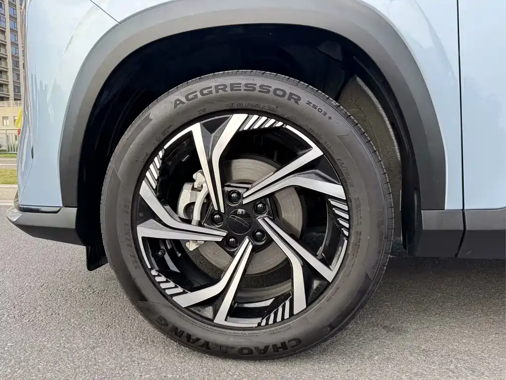 GEELY AUTOMOBILE BOYUE