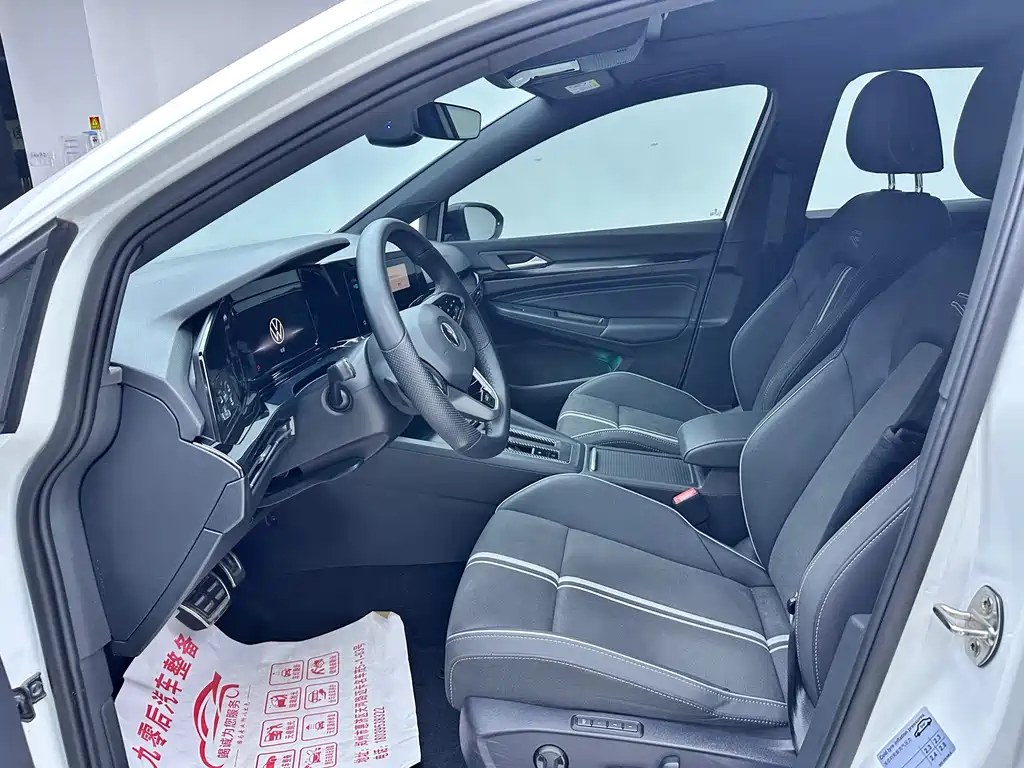 Volkswagen Golf — миниатюра 7