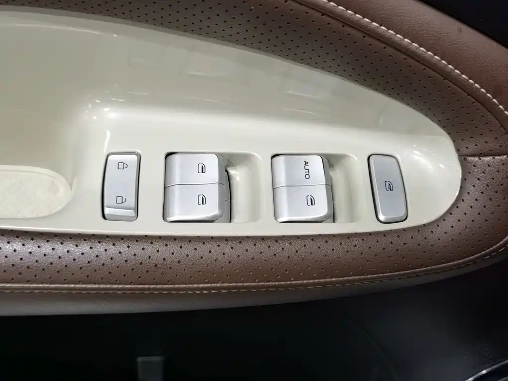 Wuling Bingo — миниатюра 9