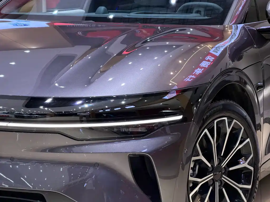 Zeekr 007GT — миниатюра 3