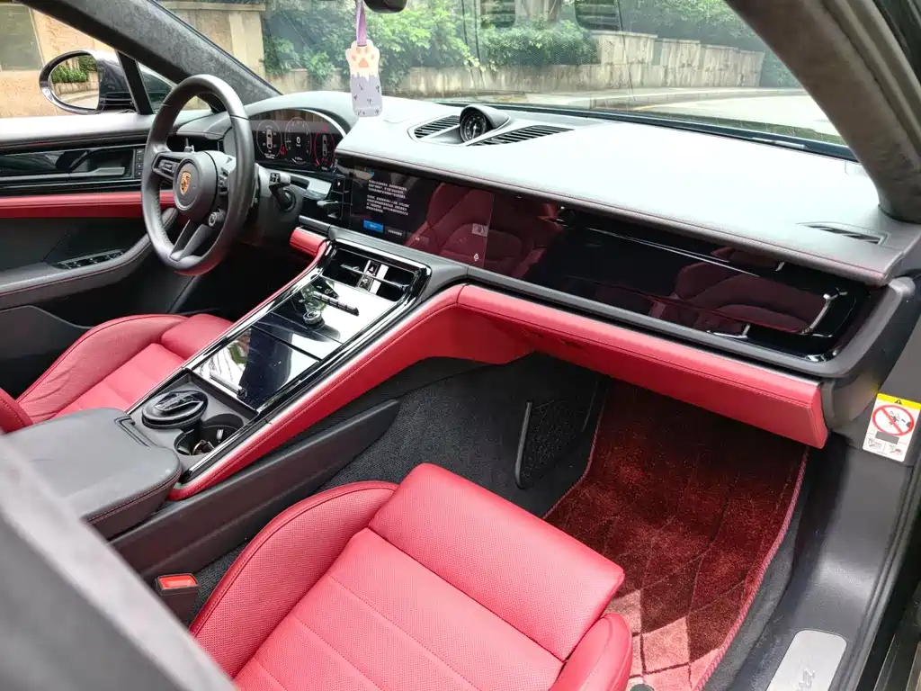 Porsche Panamera — миниатюра 9