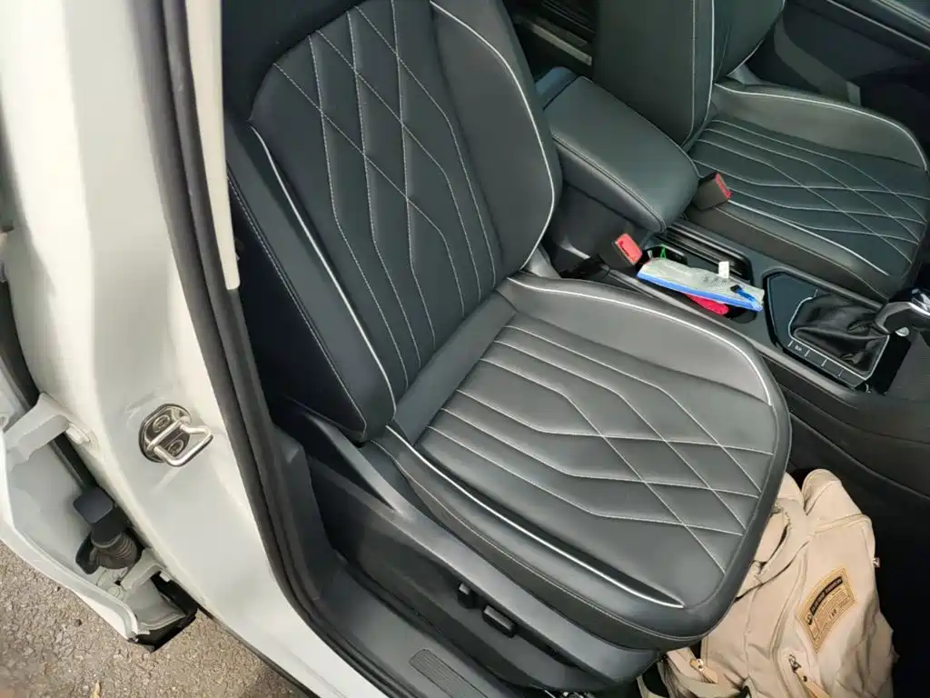 Volkswagen Tiguan L — миниатюра 25