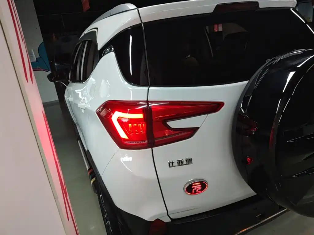 BYD Yuan Pro — миниатюра 5