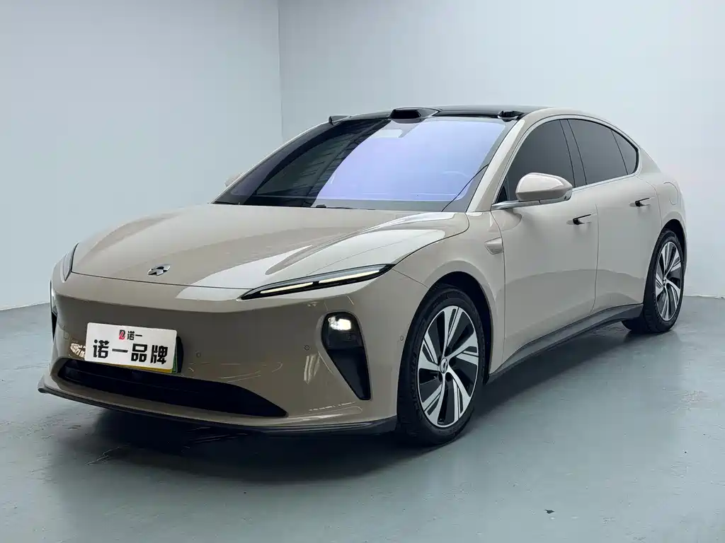 2025 Nio ET5 - zdjęcie 1 z 9