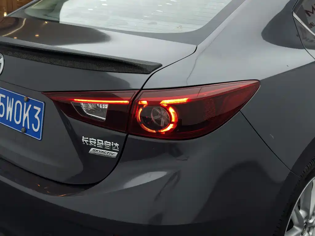 Mazda 3 Axela — миниатюра 8