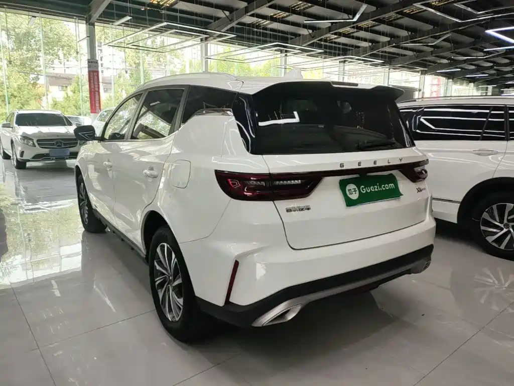 Geely Vision X6 — миниатюра 5