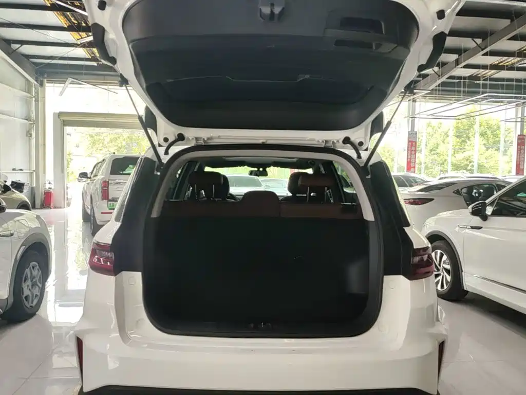 Geely Vision X6 — миниатюра 19
