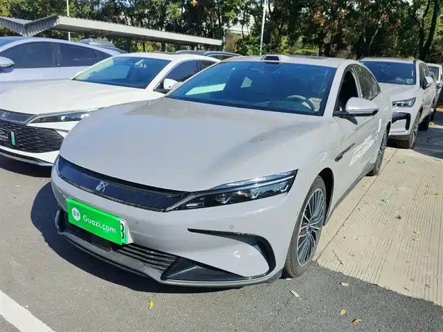 BYD HAN 2025