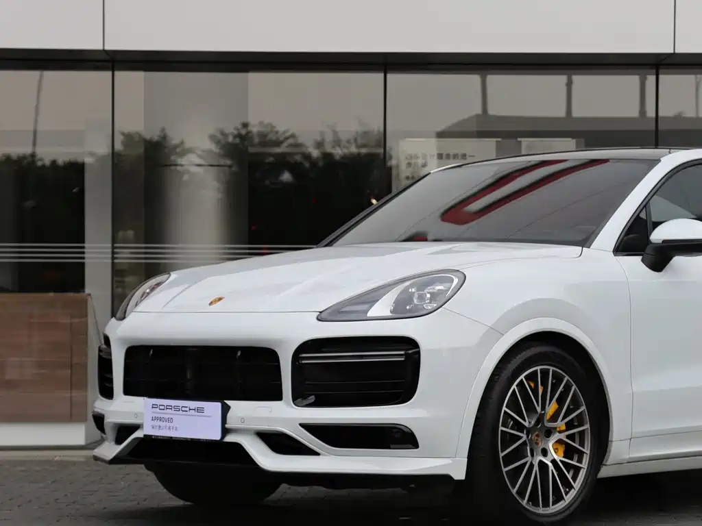 Porsche Cayenne 2023