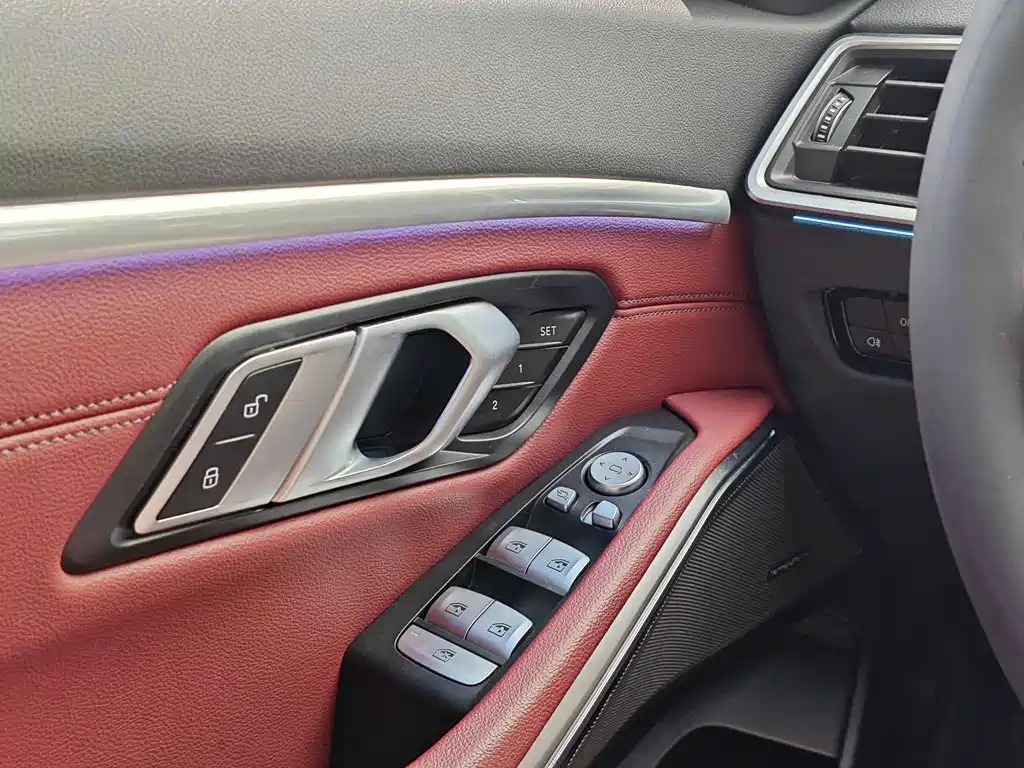 BMW 3 Series — миниатюра 6