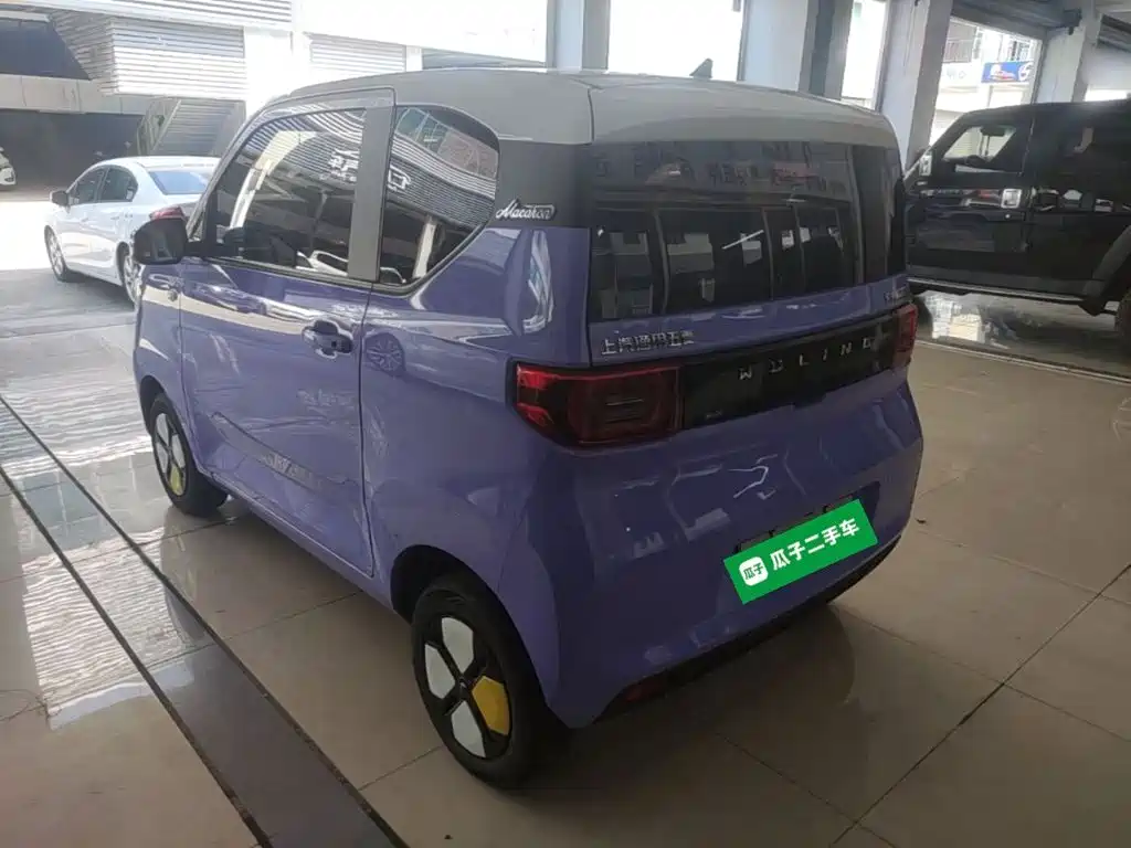 Wuling MINIEV — миниатюра 5