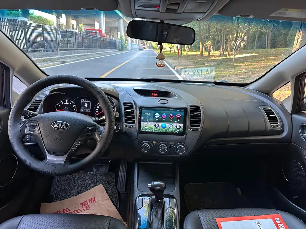 Kia K3 — миниатюра 5