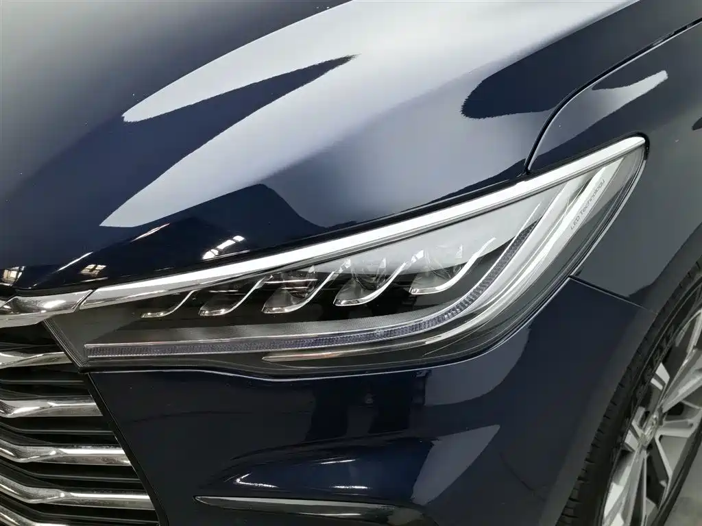 BYD Song MAX MAX 2021 1.5T AT Flagship 6 мест