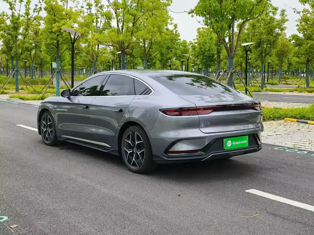 BYD Han 2023 EV Champion 715KM