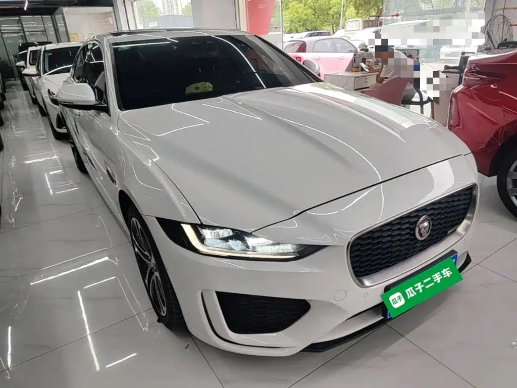 Jaguar XEL — миниатюра 4