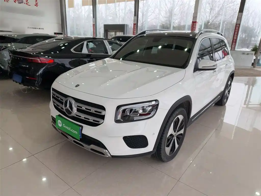 Mercedes-Benz GLB 2021