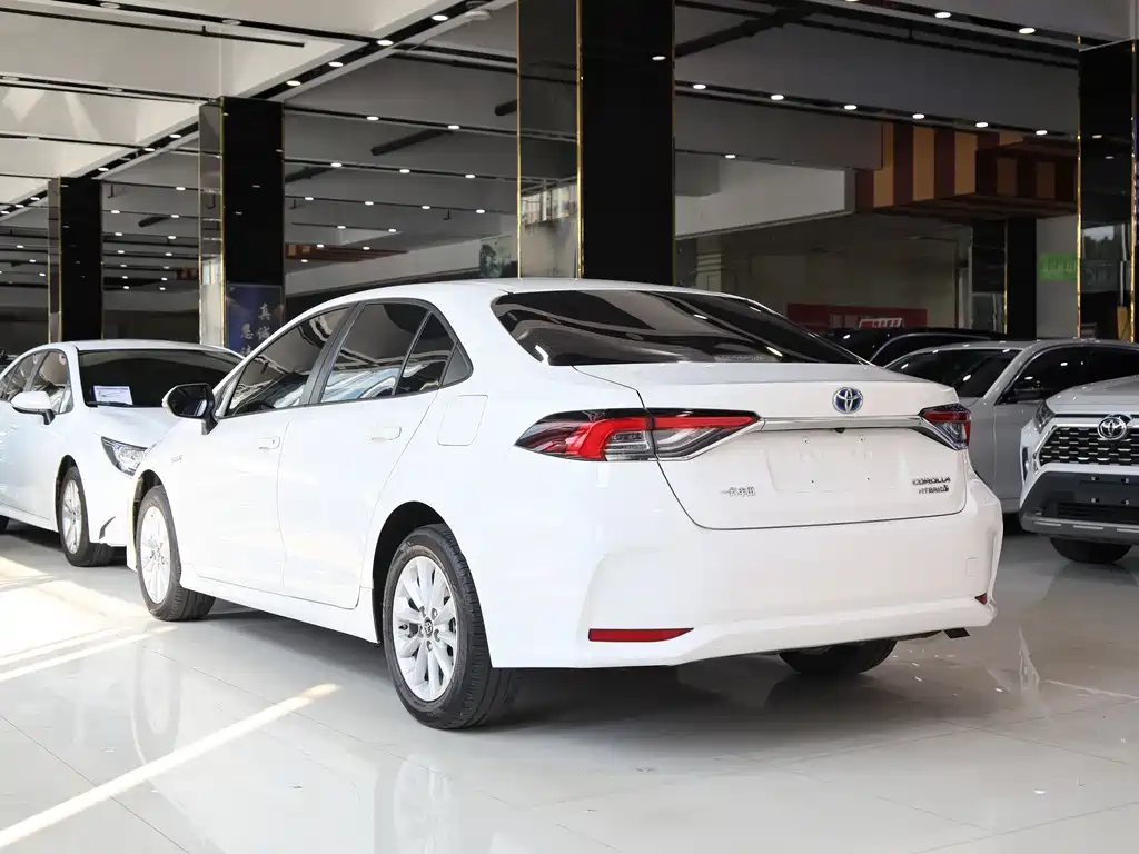 Toyota Corolla — миниатюра 18