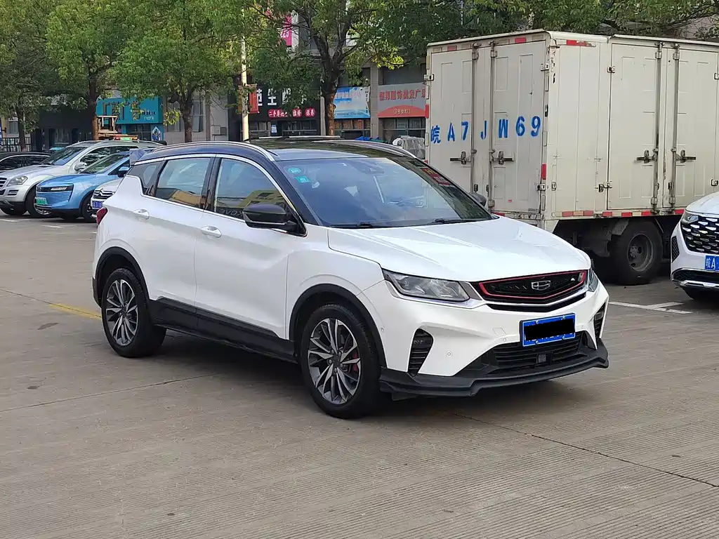 Geely Binyue — миниатюра 3