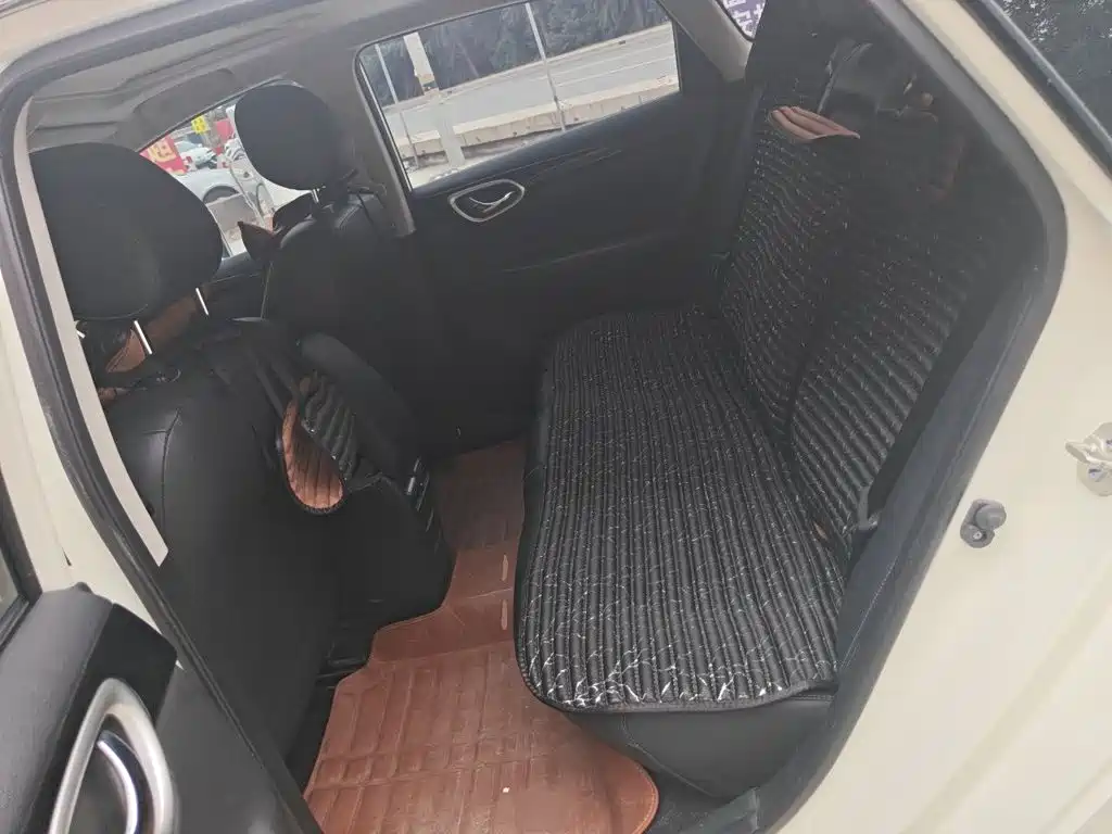 Nissan Sylphy — миниатюра 18