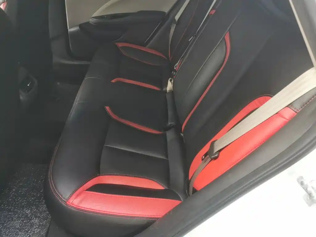 Buick Excelle — миниатюра 17