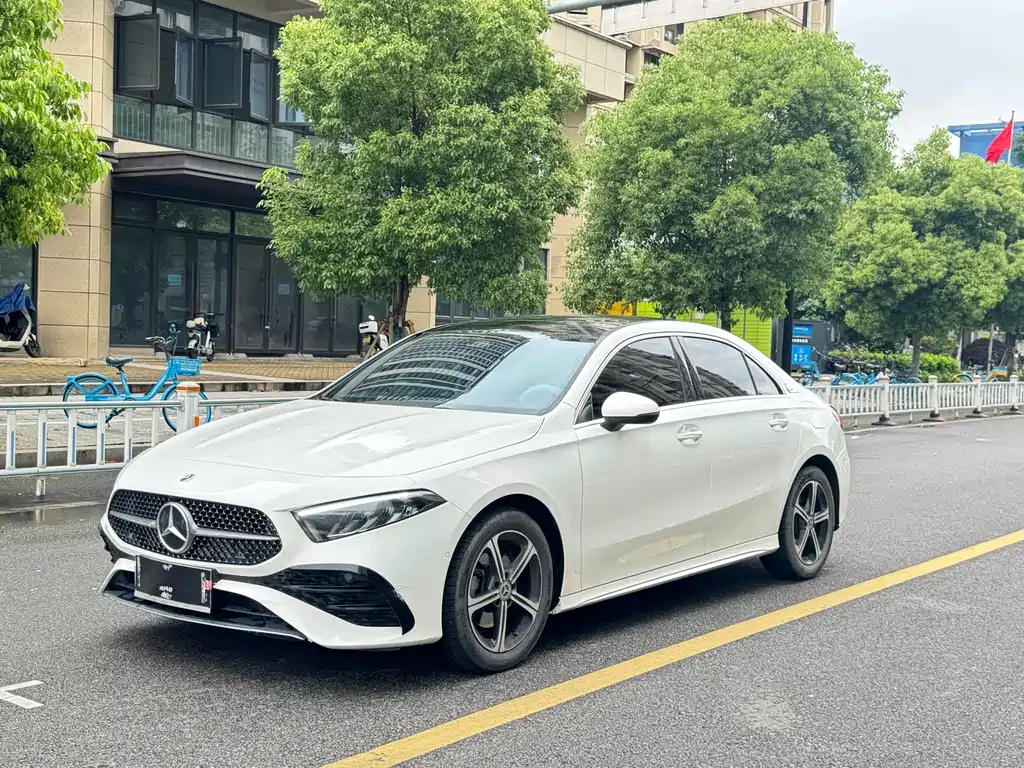 Mercedes-Benz A-Class 2024