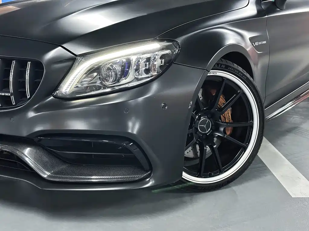 MERCEDES-BENZ C CLASS AMG