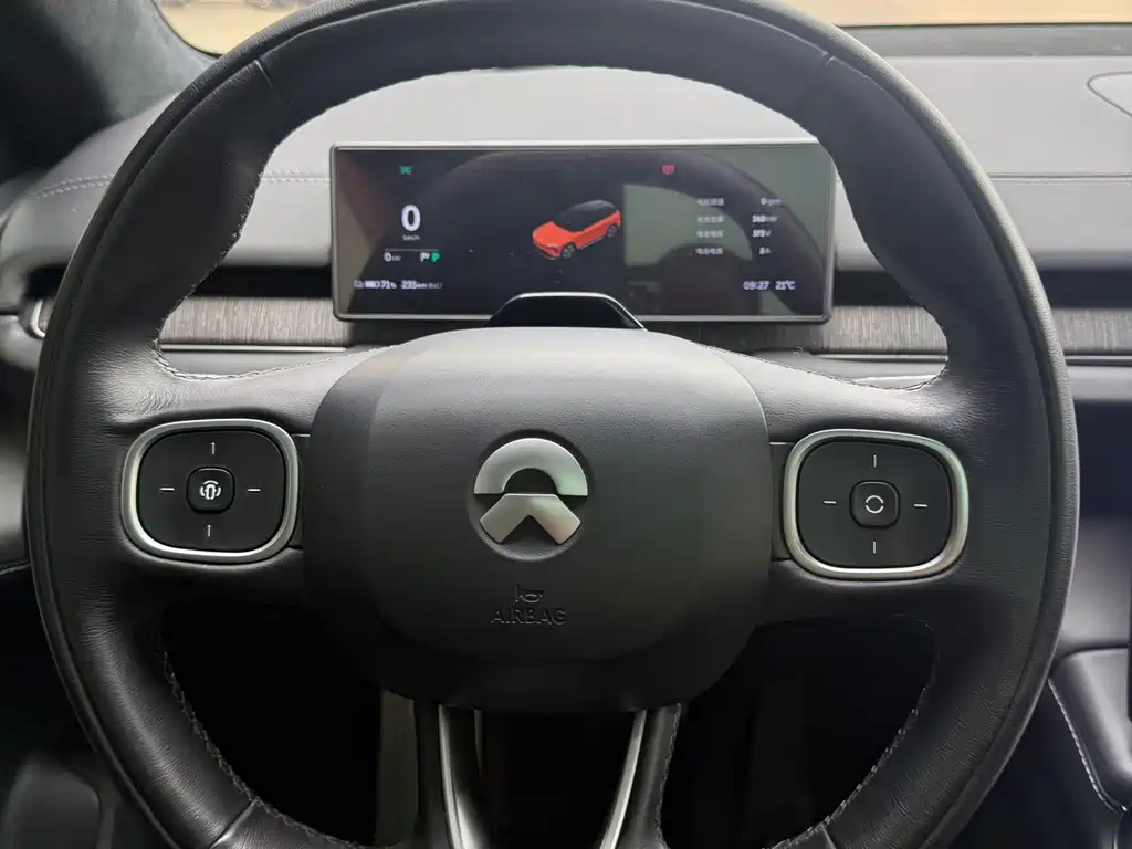 NIO ES6 — миниатюра 10