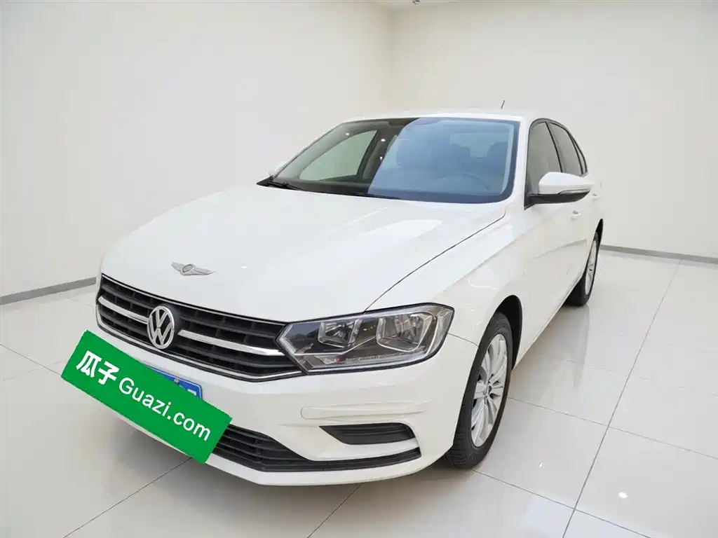 Volkswagen Bora 2023