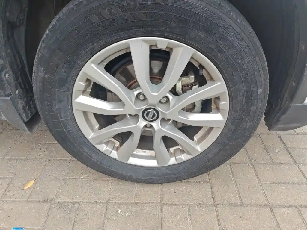 Nissan X-Trail — миниатюра 25