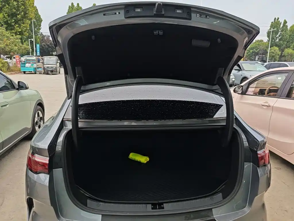 BYD Qin L — миниатюра 19