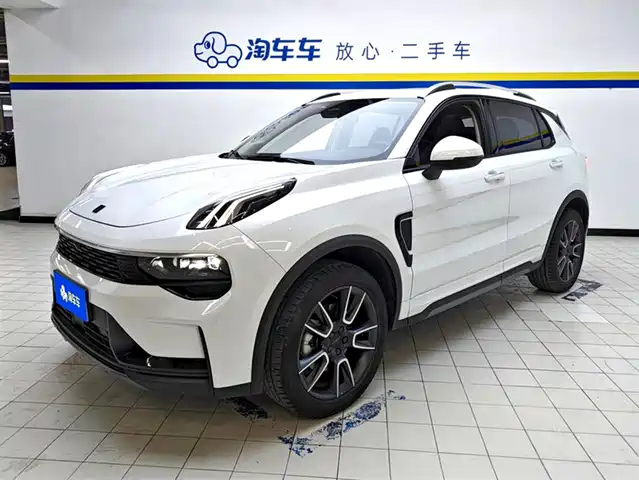 2023 Lynk & Co 01