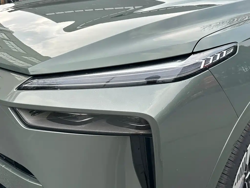 WEI PAI WEI BRAND BLUE MOUNTAIN