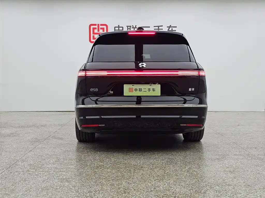 NIO ES8 2026 мест Executive Luxury