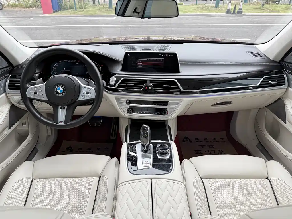 BMW 7 Series 7 2019 740Li xDrive Executive M Sport