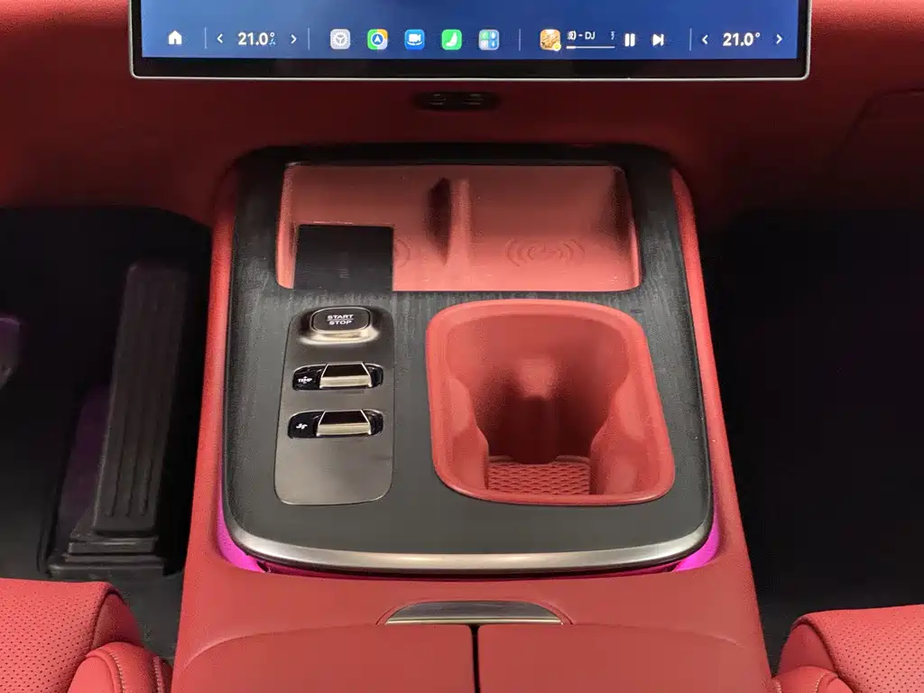 Xiaomi SU7 — миниатюра 12
